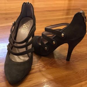 Vince Camuto high heels. Worn 2 times.